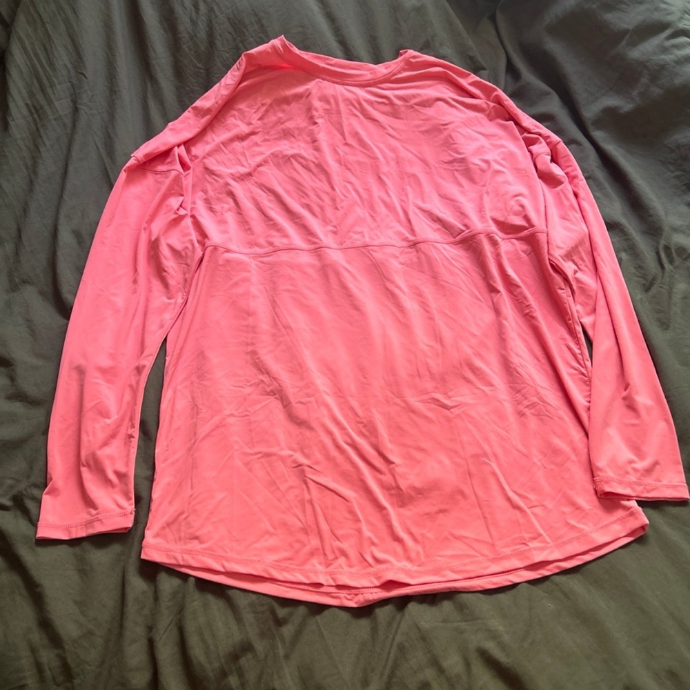 Women’s long sleeve